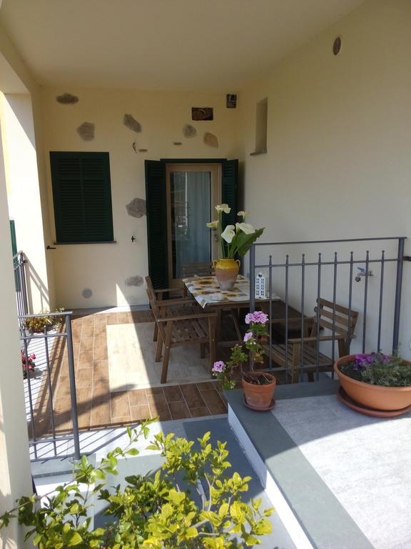 פינאלה ליגורה Casa Papaveri Rossi חדר תמונה