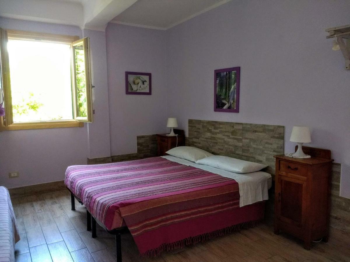 פינאלה ליגורה Casa Papaveri Rossi מראה חיצוני תמונה