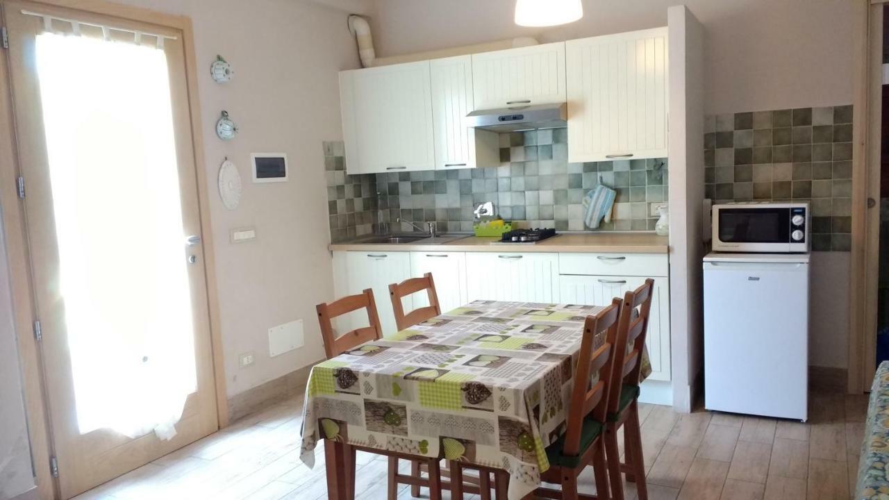 פינאלה ליגורה Casa Papaveri Rossi מראה חיצוני תמונה